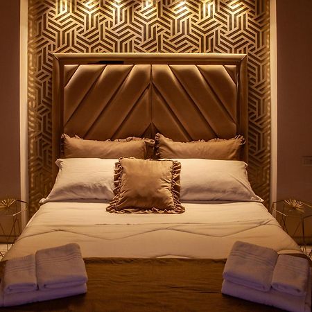 Airport Luxury Rooms Neapol Exteriér fotografie
