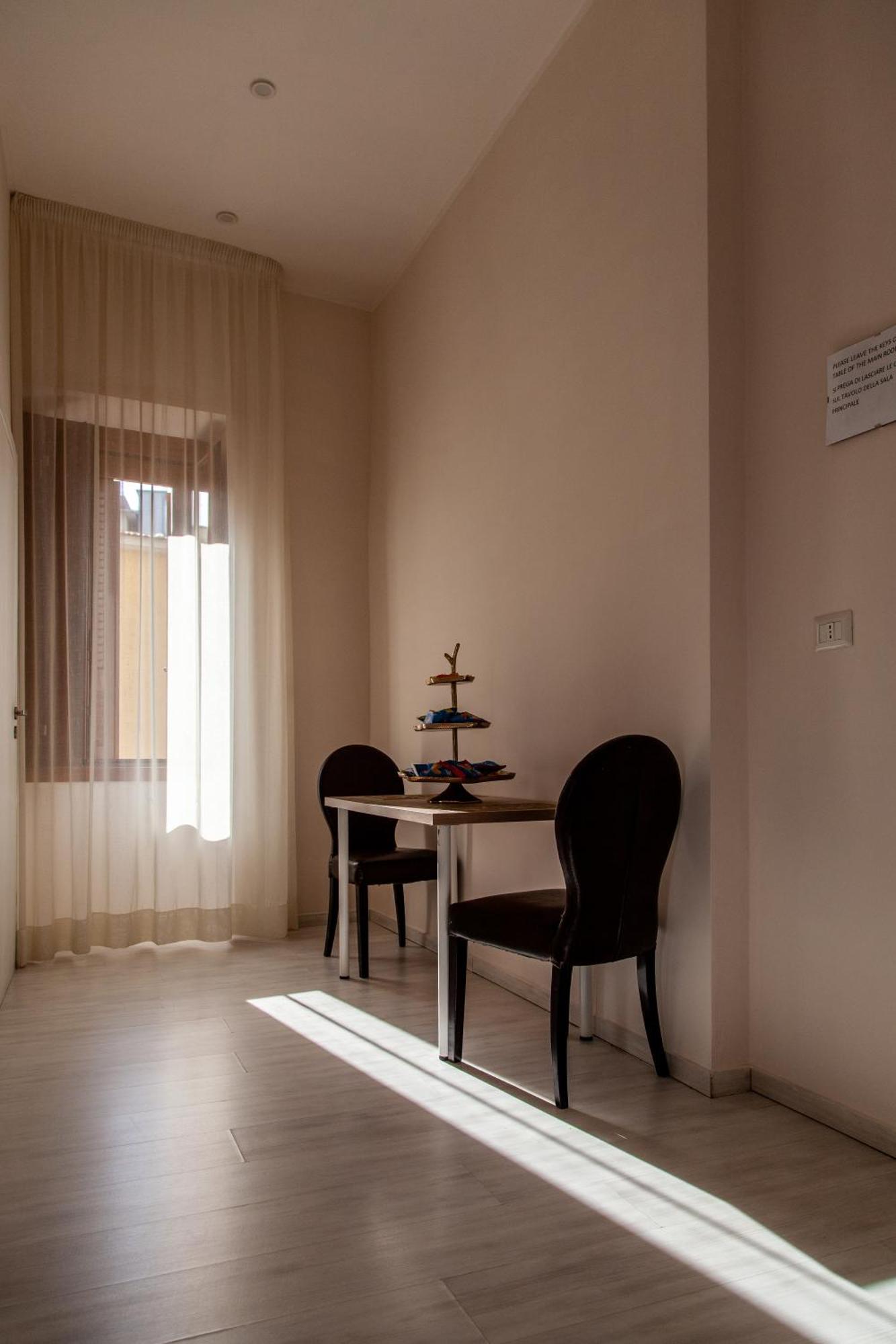 Airport Luxury Rooms Neapol Exteriér fotografie