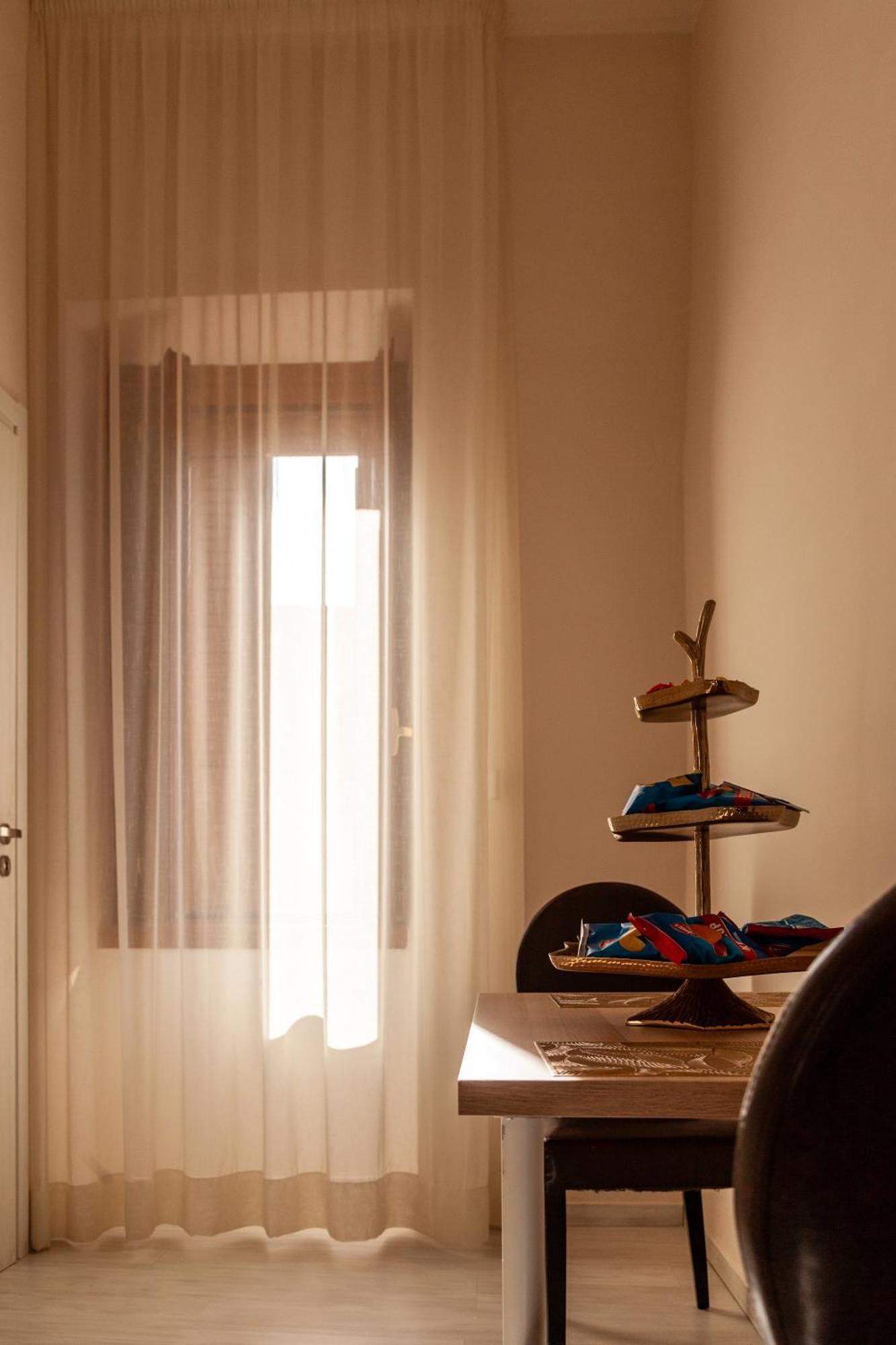 Airport Luxury Rooms Neapol Exteriér fotografie