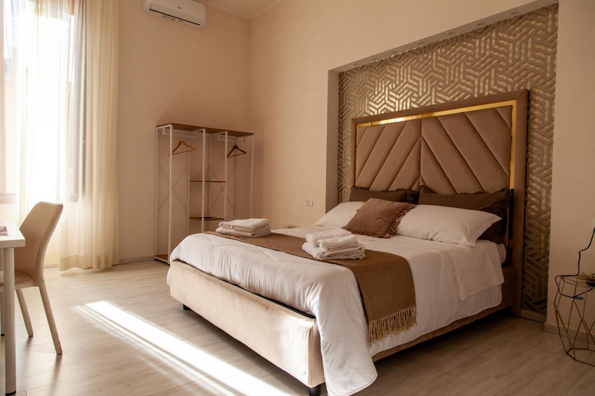 Airport Luxury Rooms Neapol Exteriér fotografie